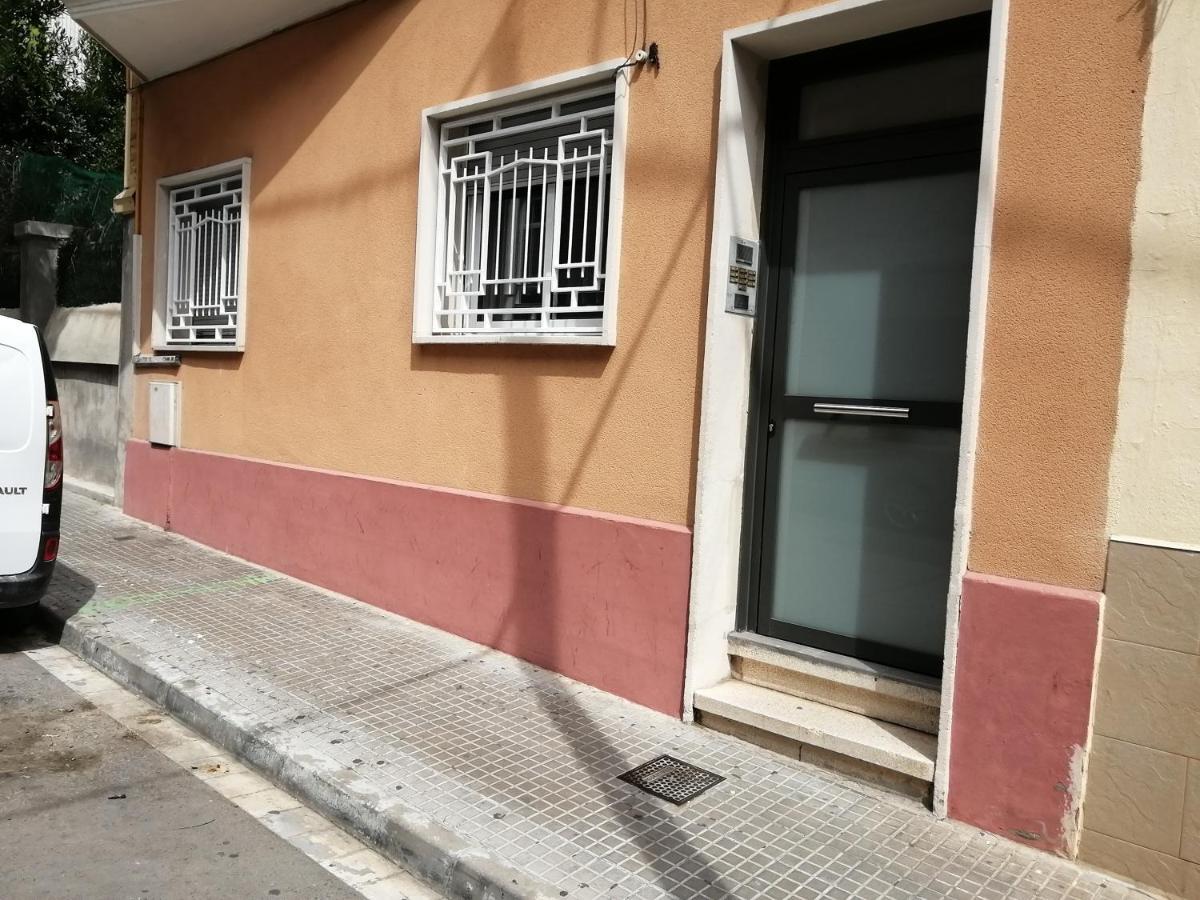 Ahllenrock Como Un Hotel, Pero Solo Para Ti Cornellà de Llobregat Εξωτερικό φωτογραφία
